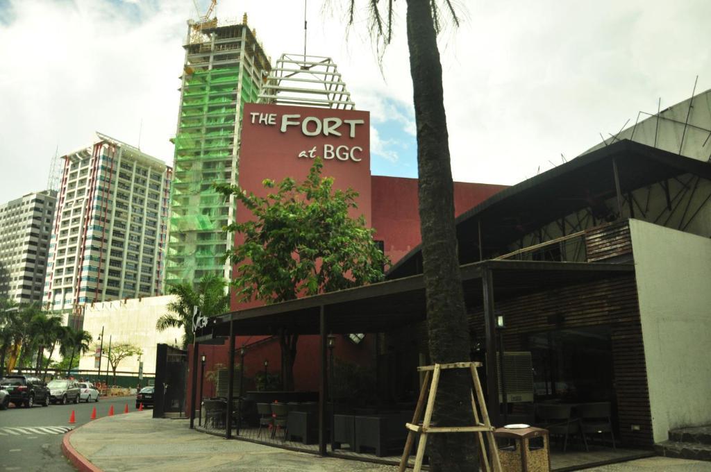 Our Awesome Hostel- Manila Makati City Exterior foto